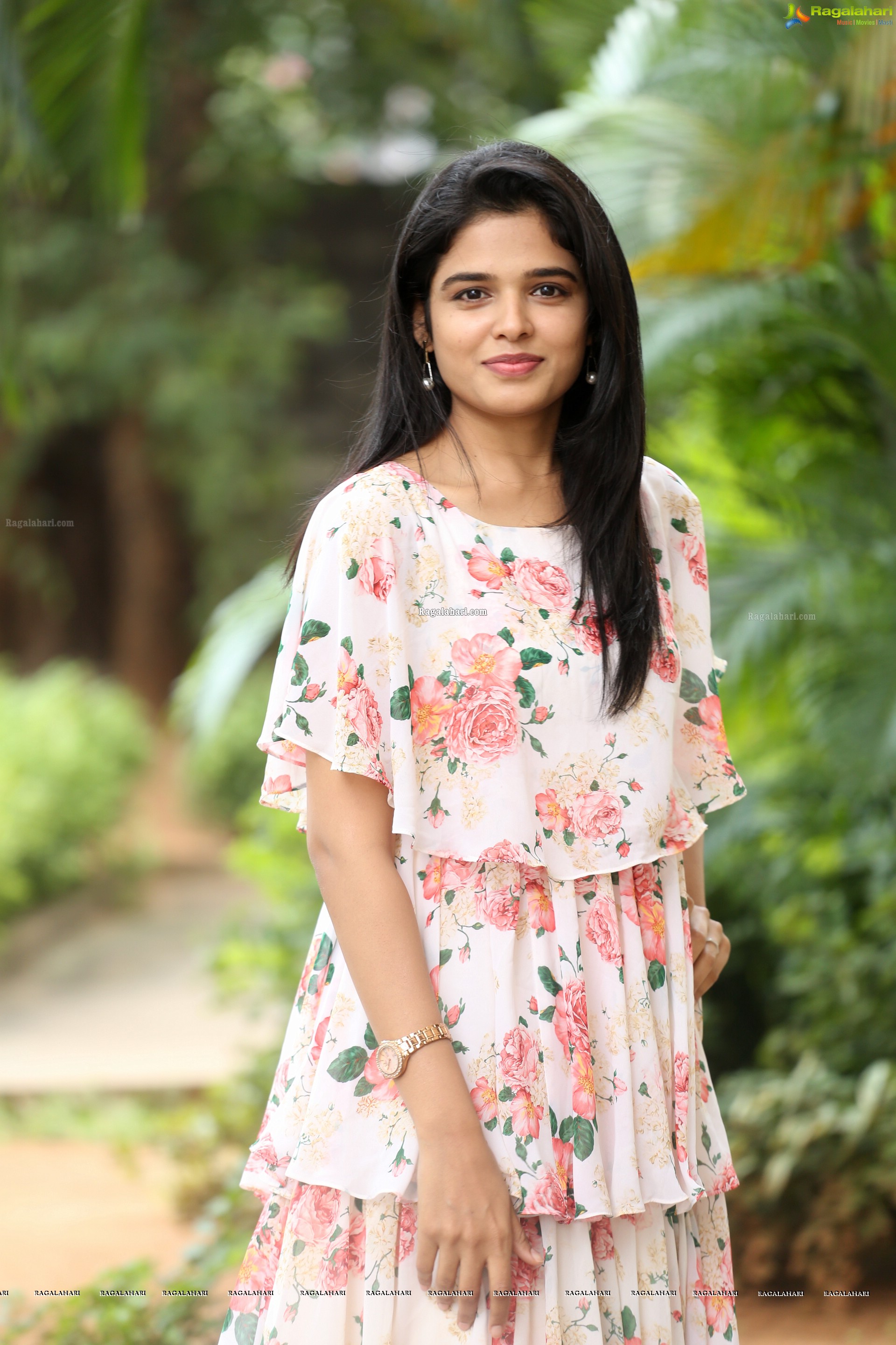 Harshitha Chowdary @ Tholu Bommalata Press Meet - HD Gallery