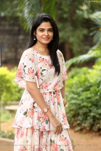 Telugu Actress Harshitha Chowdary