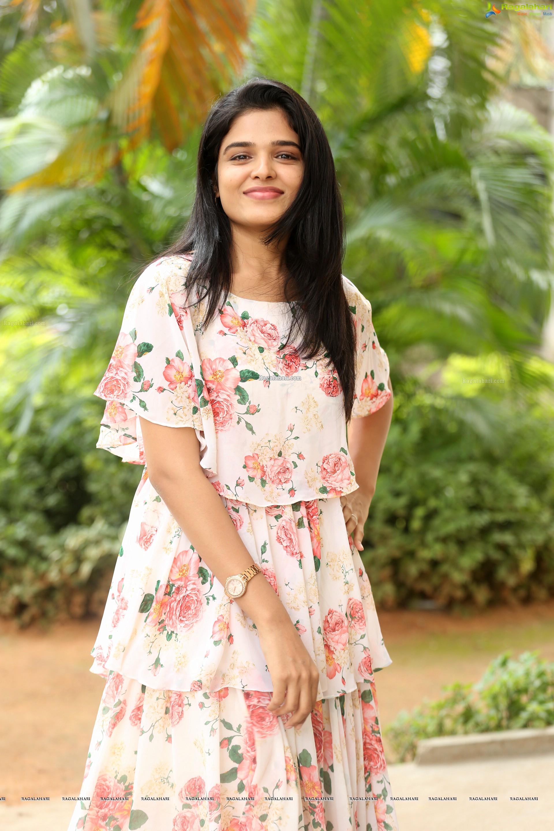 Harshitha Chowdary @ Tholu Bommalata Press Meet - HD Gallery