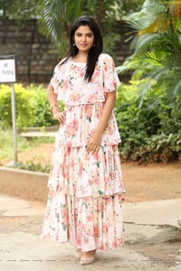 Telugu Actress Harshitha Chowdary