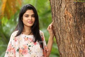 Telugu Actress Harshitha Chowdary