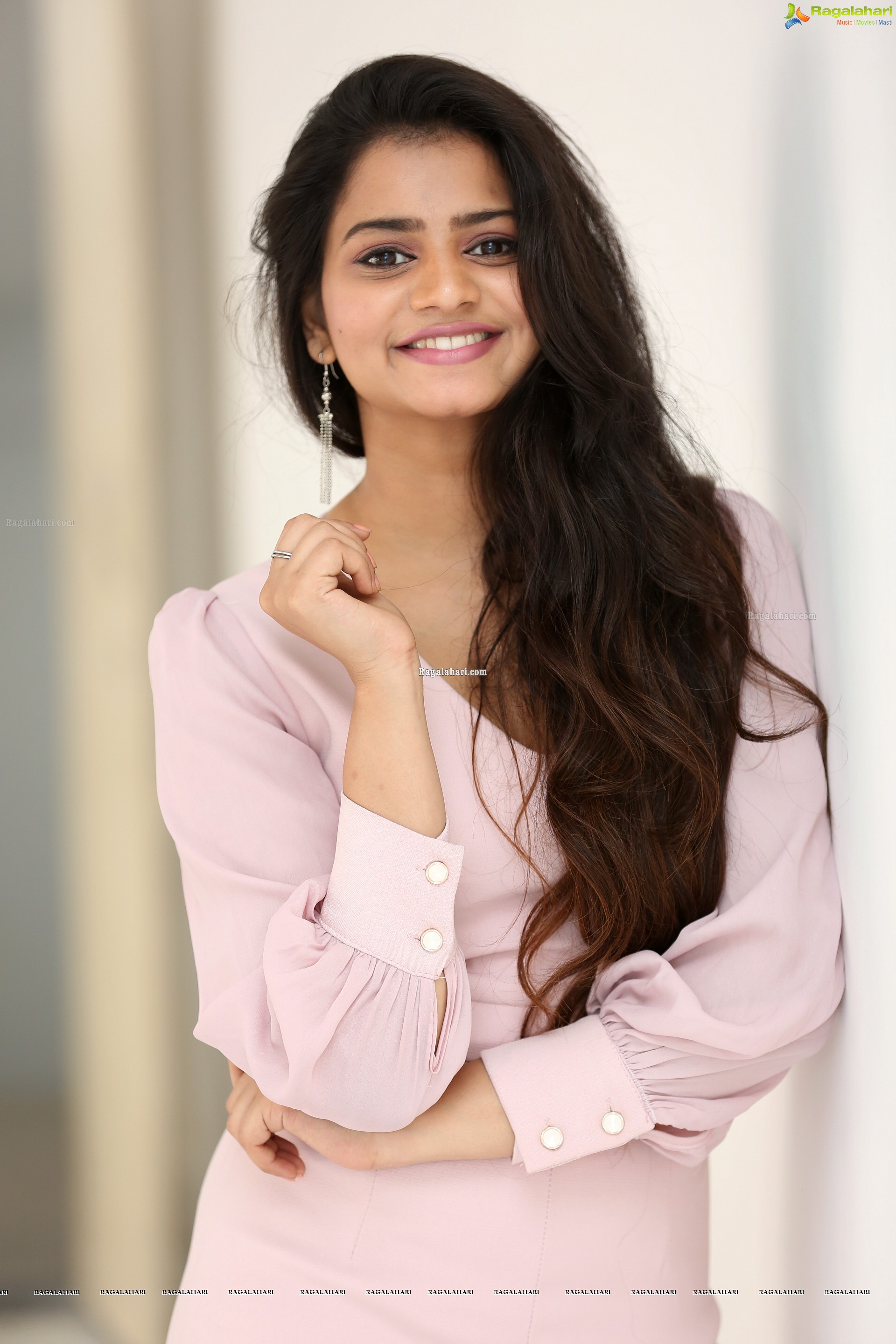 Heroshini Komali High Definition Photos