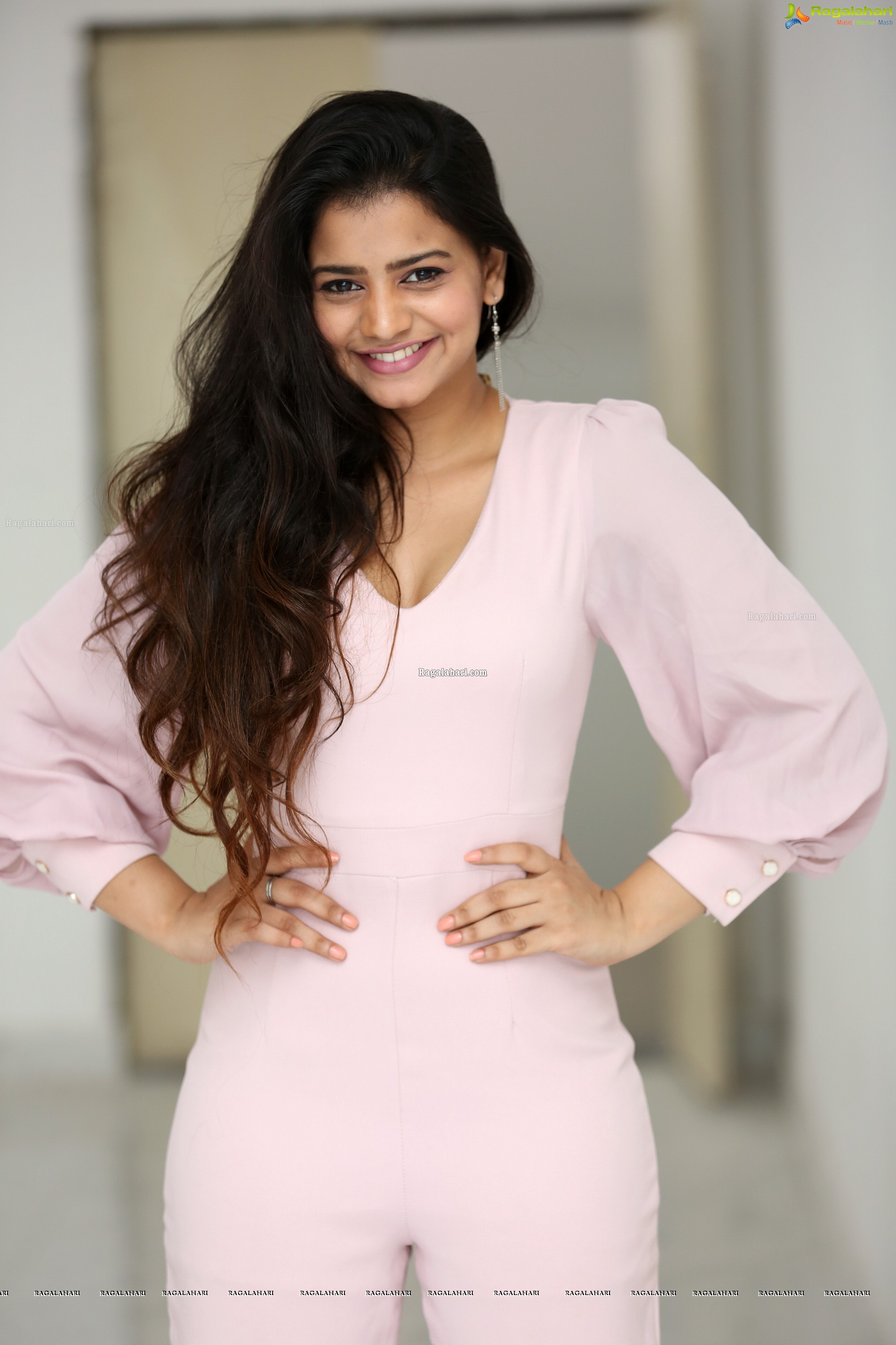 Heroshini Komali High Definition Photos