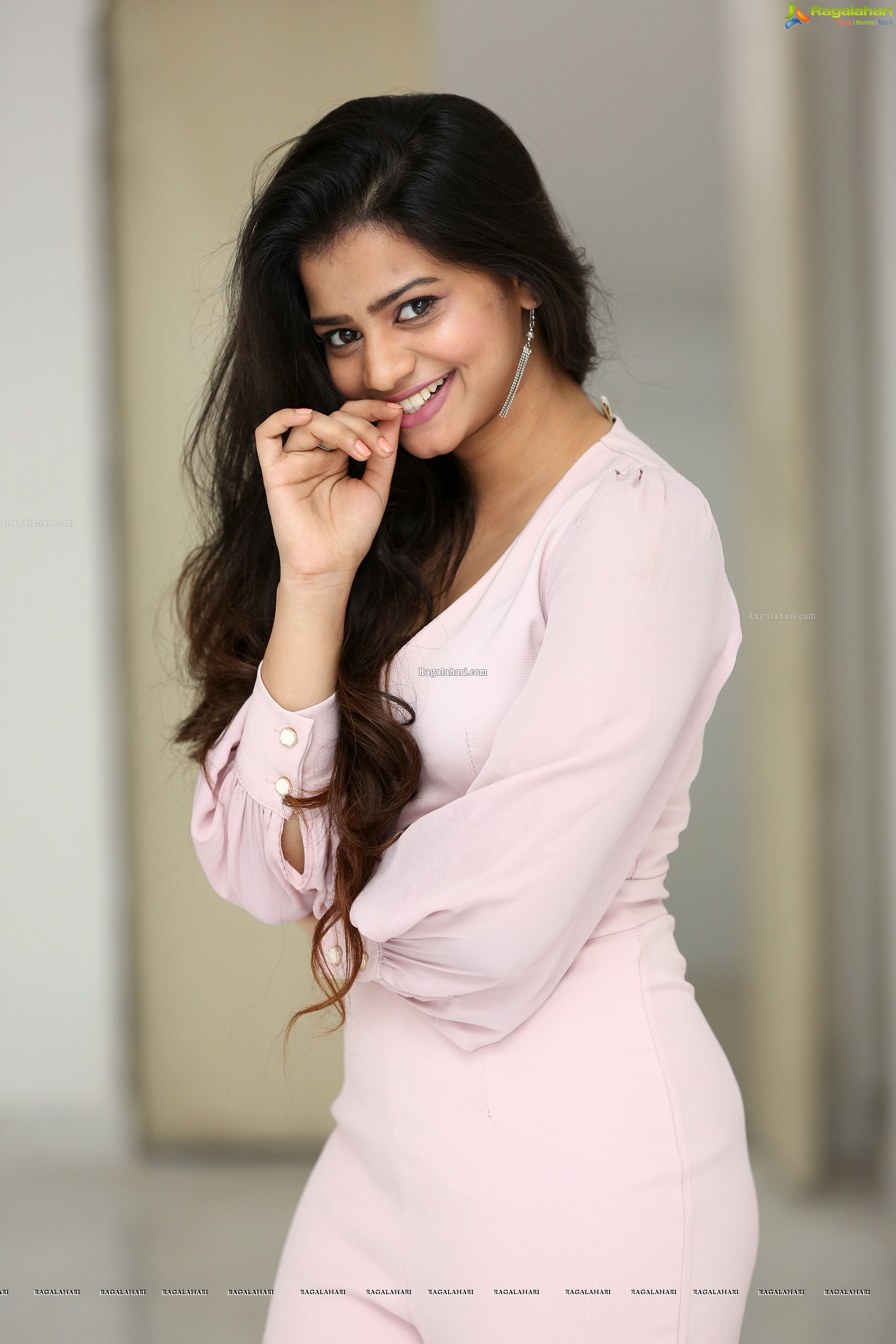 Heroshini Komali High Definition Photos