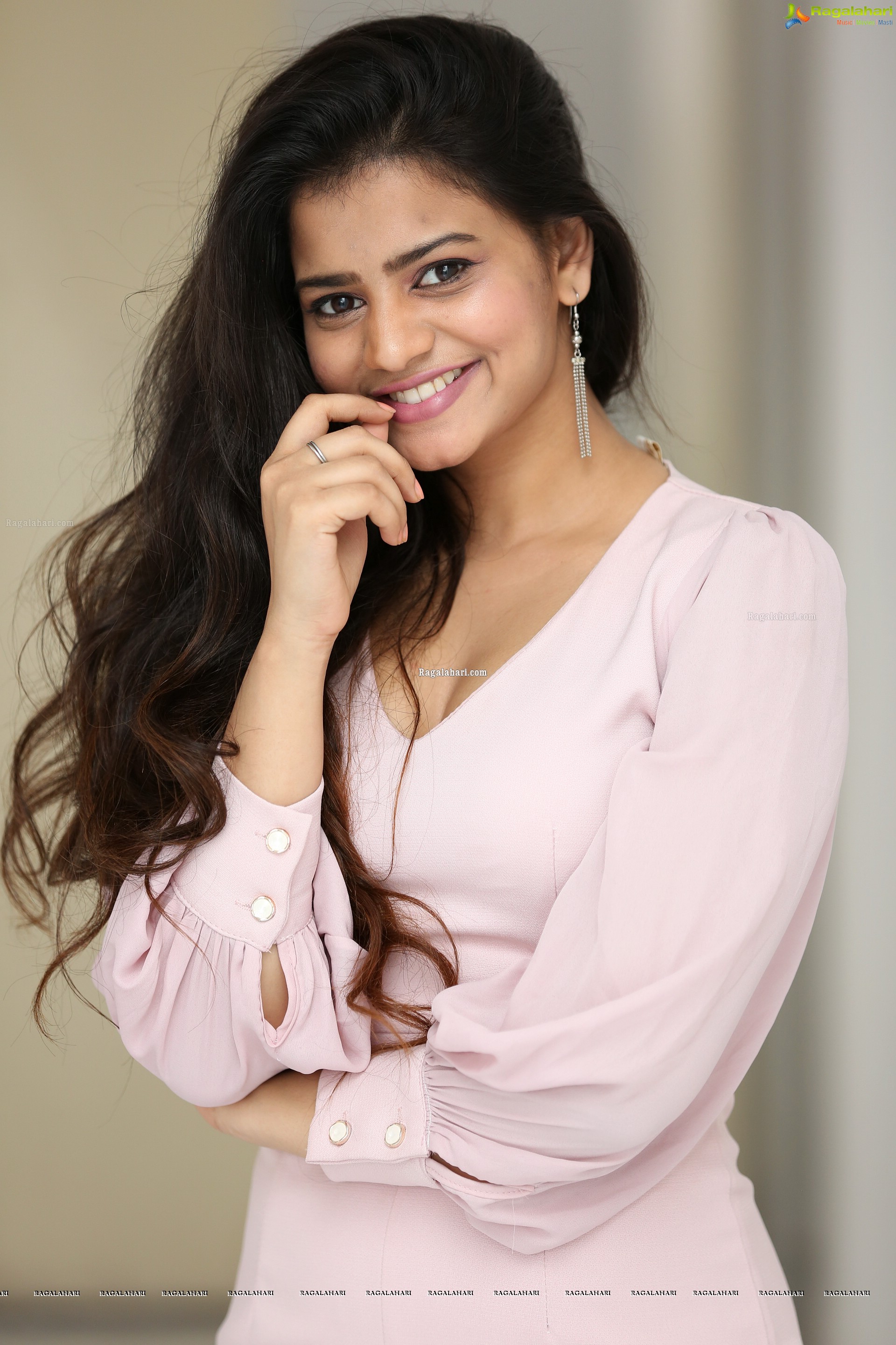 Heroshini Komali High Definition Photos