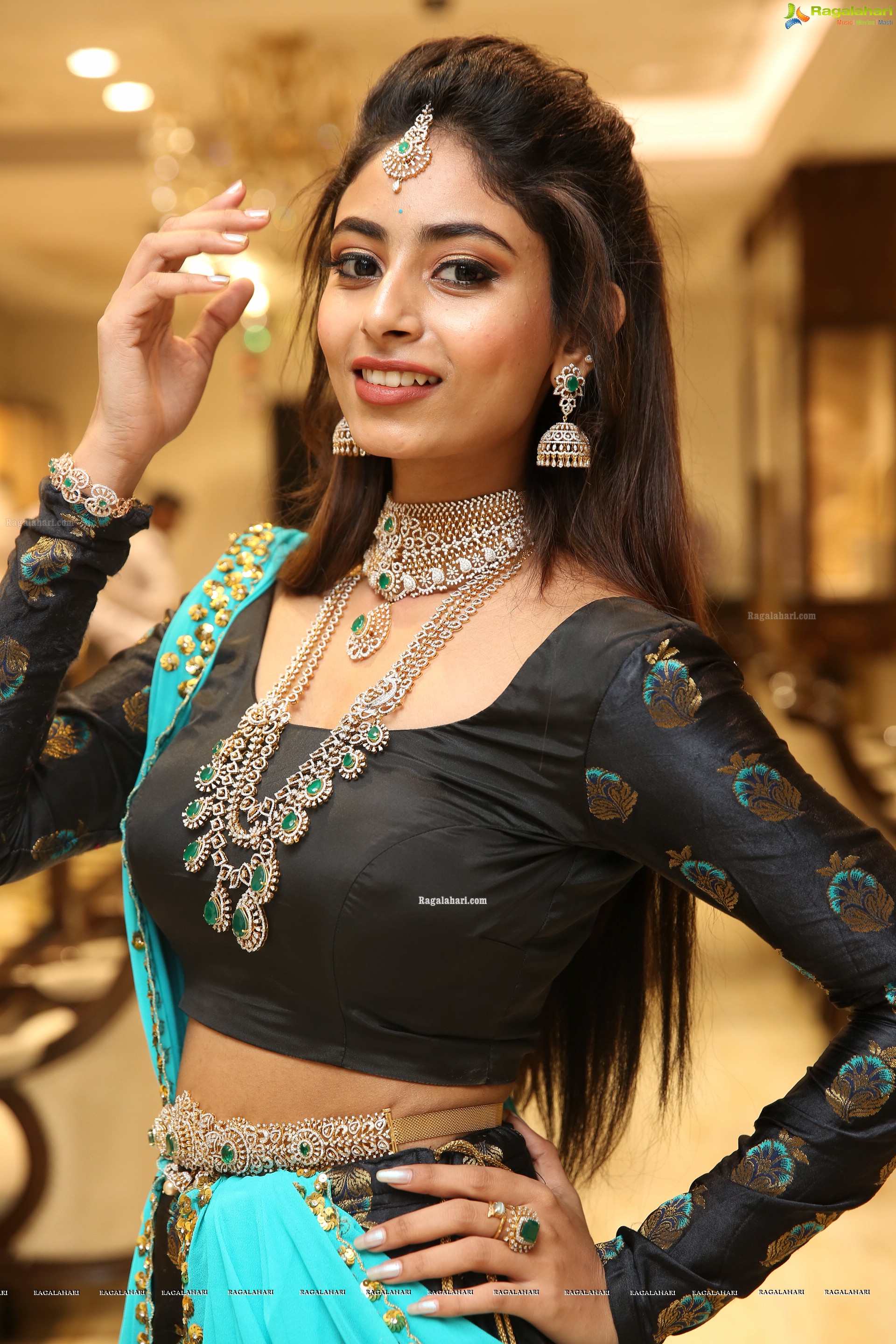 Honey Choudary @ Manepally Jewellers Special Diwali Collection Launch - HD Gallery