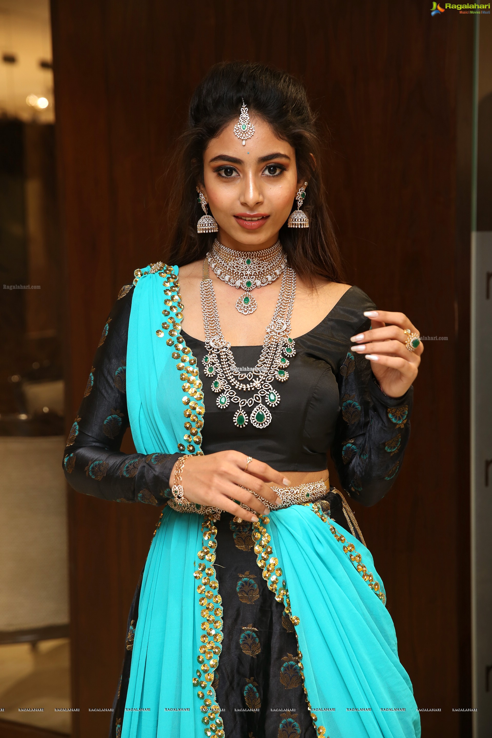 Honey Choudary @ Manepally Jewellers Special Diwali Collection Launch - HD Gallery