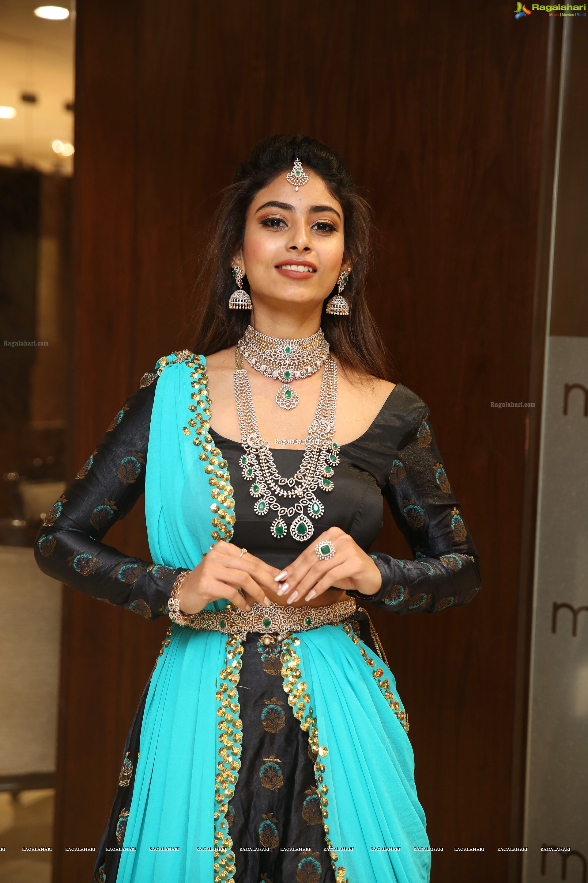 Honey Choudary @ Manepally Jewellers Special Diwali Collection Launch - HD Gallery