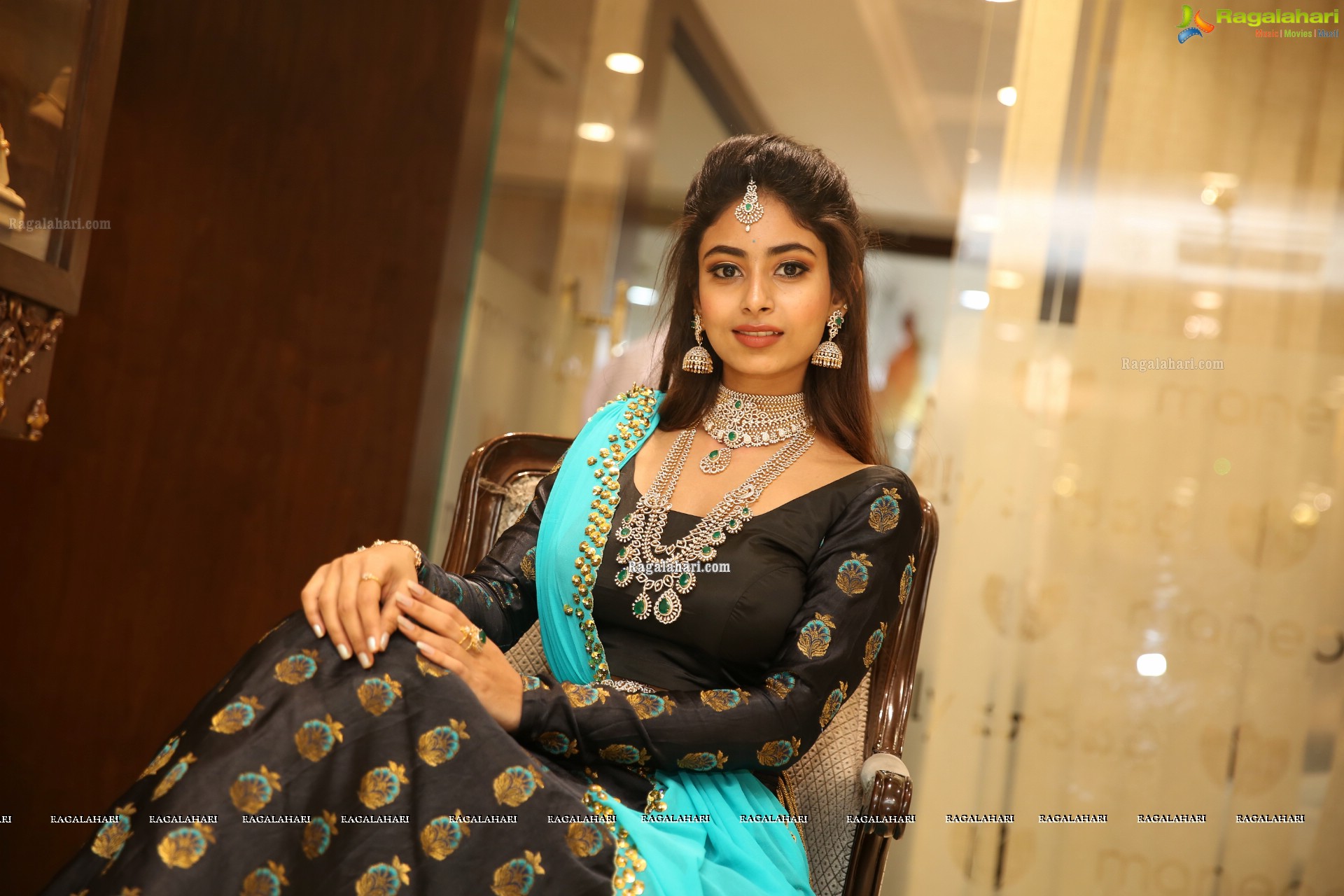 Honey Choudary @ Manepally Jewellers Special Diwali Collection Launch - HD Gallery