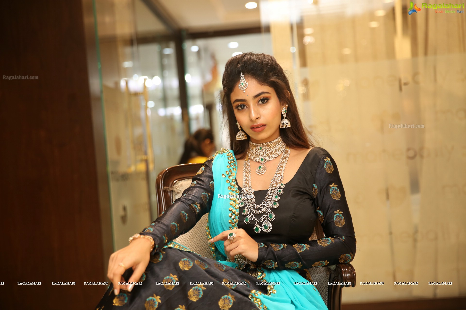 Honey Choudary @ Manepally Jewellers Special Diwali Collection Launch - HD Gallery