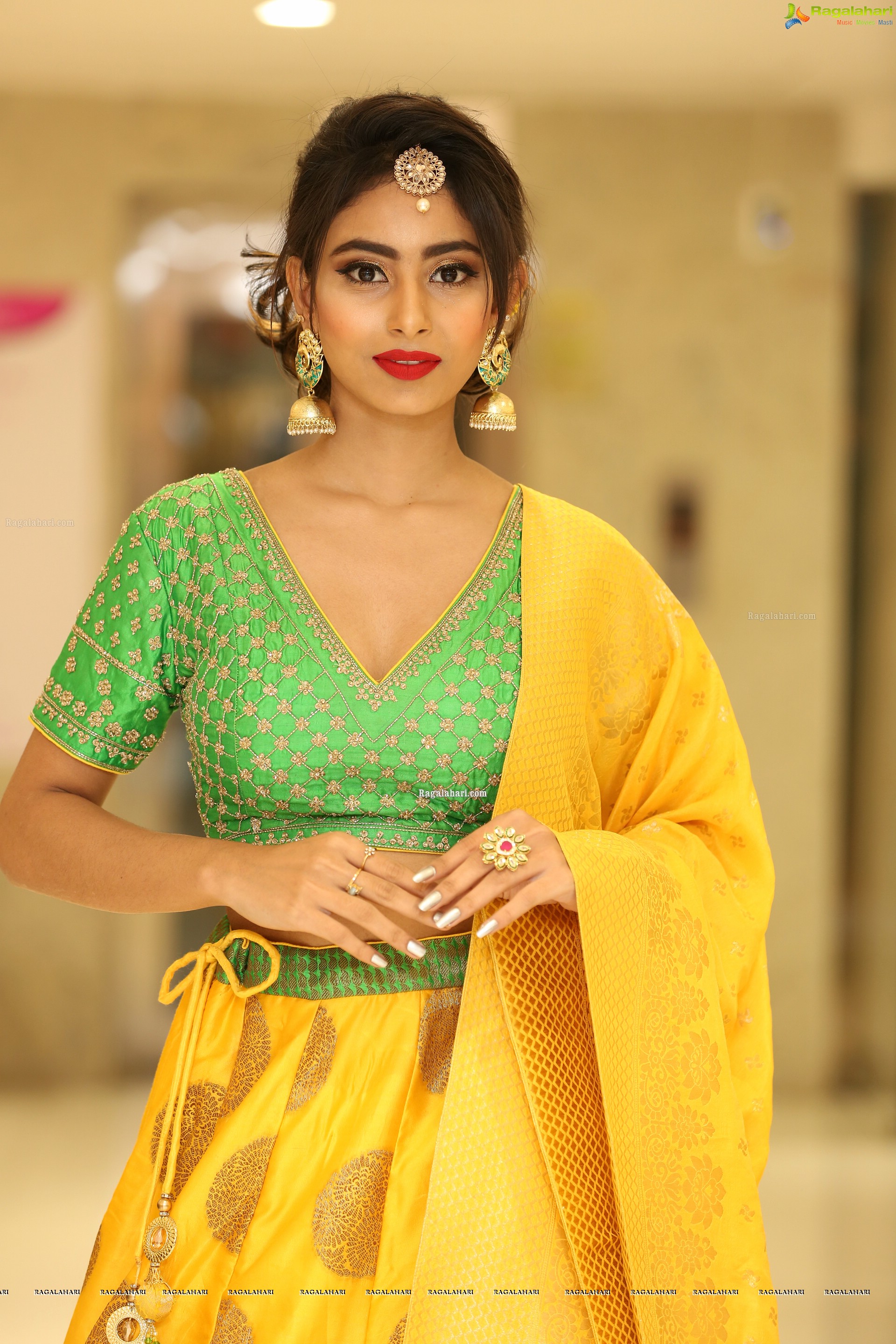 Honey Chowdary @ Neerus Majestic Diwali & Wedding Collection Launch - HD Gallery