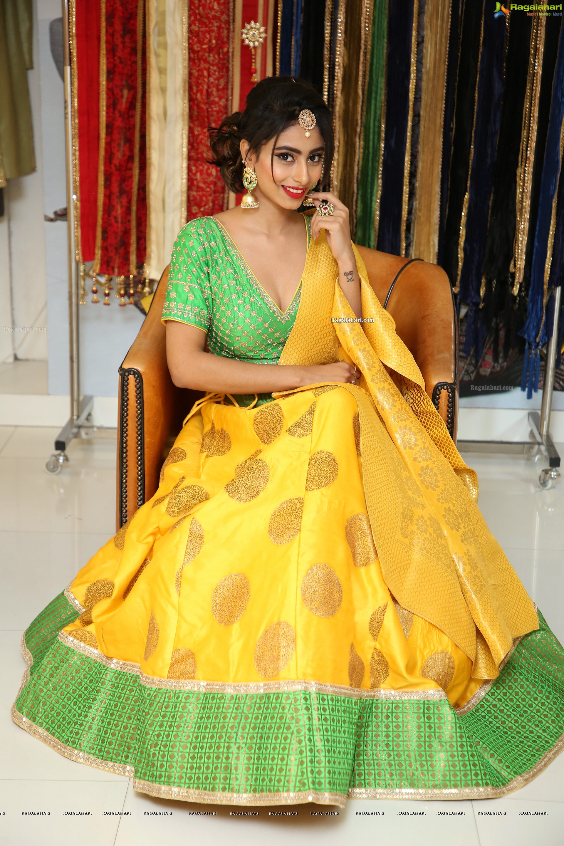 Honey Chowdary @ Neerus Majestic Diwali & Wedding Collection Launch - HD Gallery