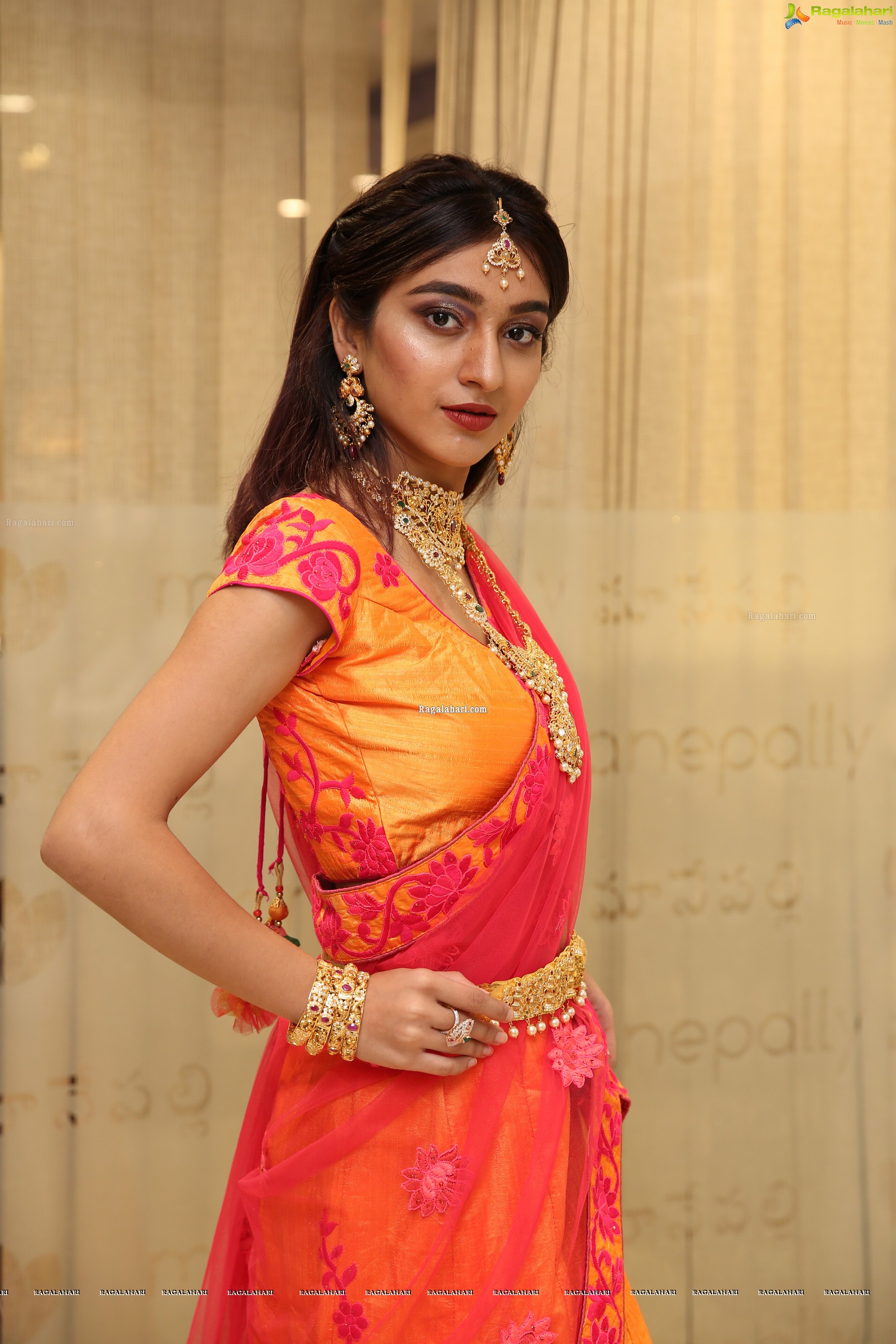 Insha Iqbal @ Manepally Jewellers Special Diwali Collection Launch - HD Gallery