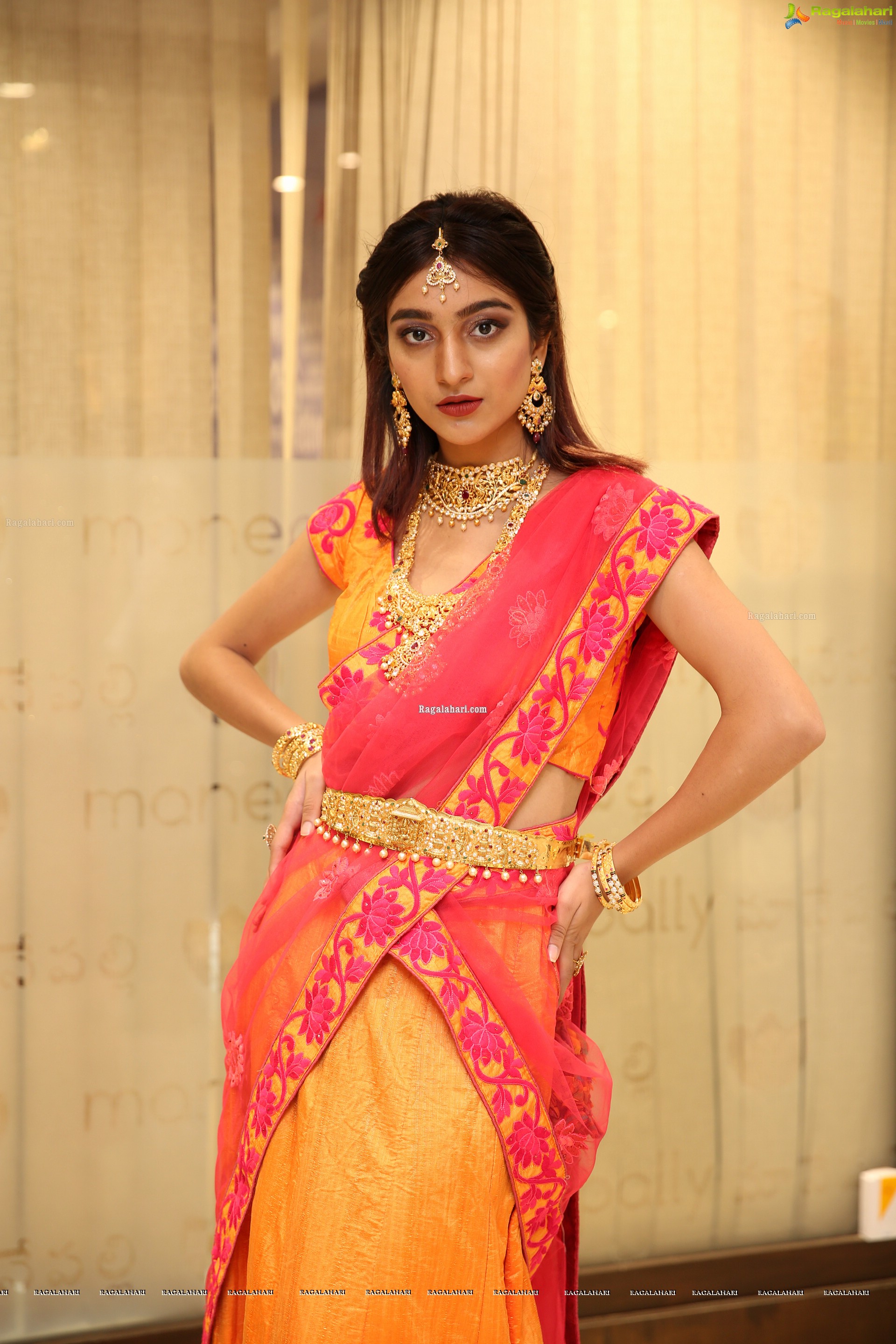 Insha Iqbal @ Manepally Jewellers Special Diwali Collection Launch - HD Gallery