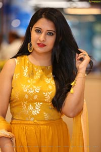 Actress Nikita Bisht