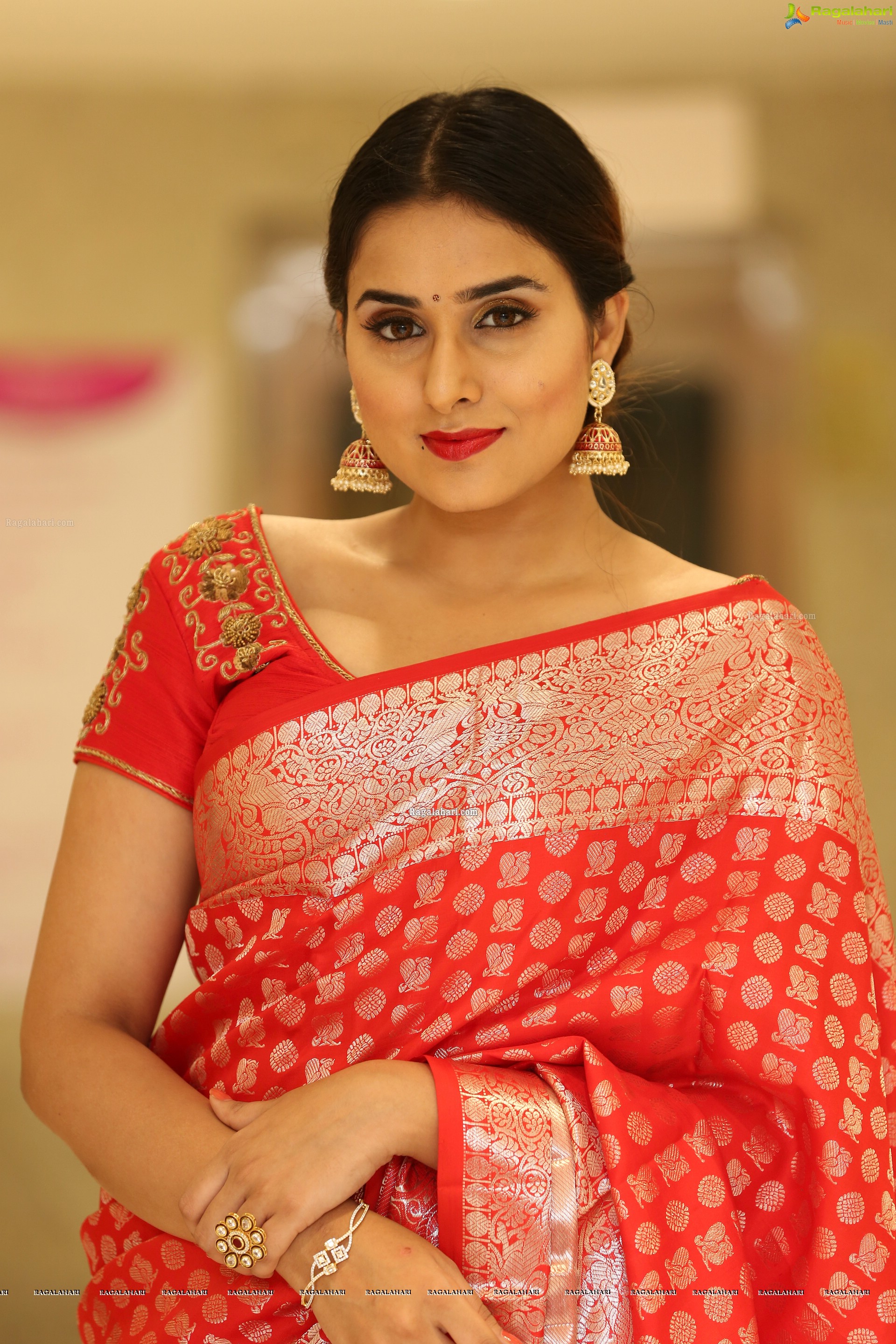 Nikitha Chaturvedi @ Neerus Majestic Diwali & Wedding Collection Launch - HD Gallery