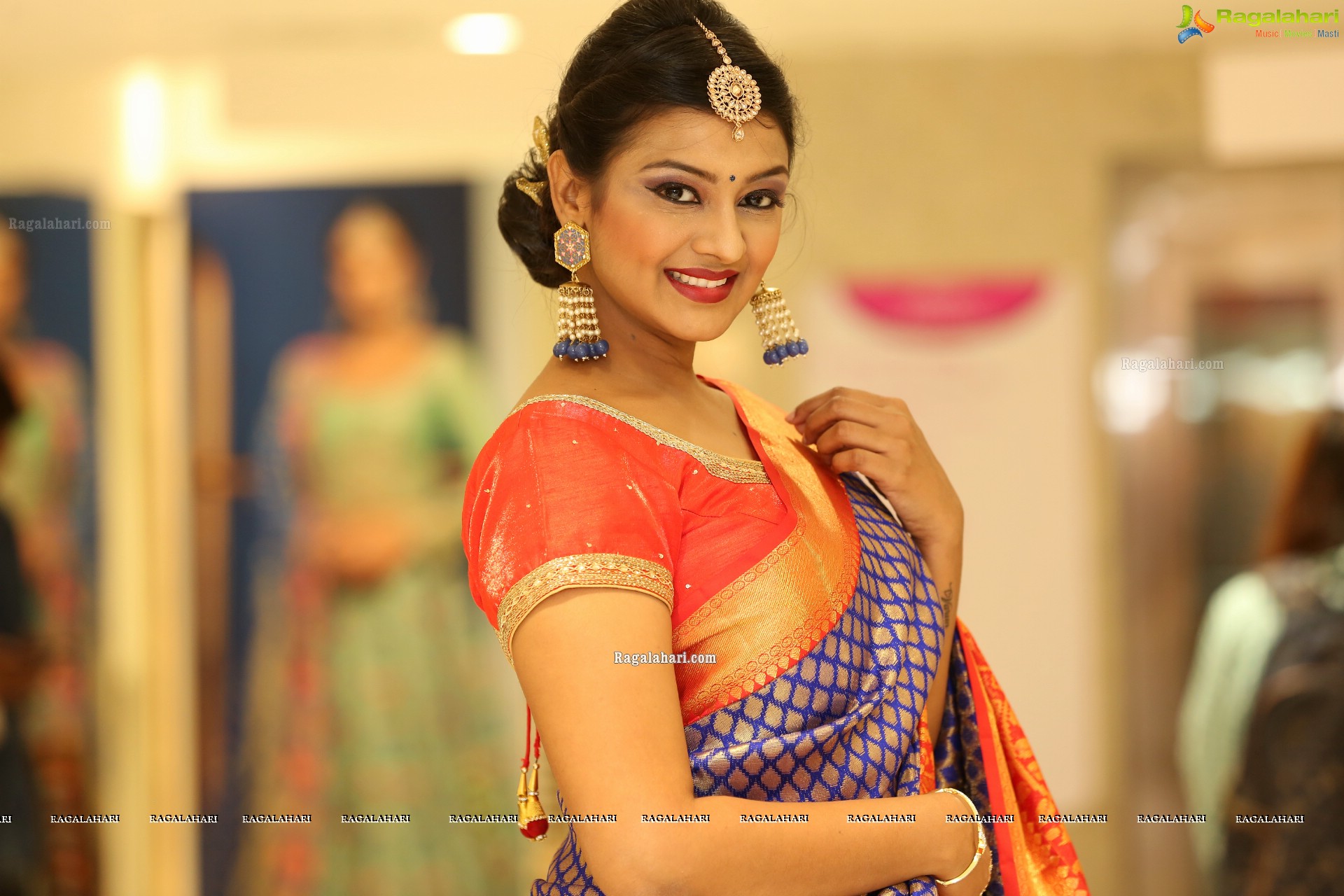 Prathyusha Sharma @ Neerus Majestic Diwali & Wedding Collection Launch - HD Gallery