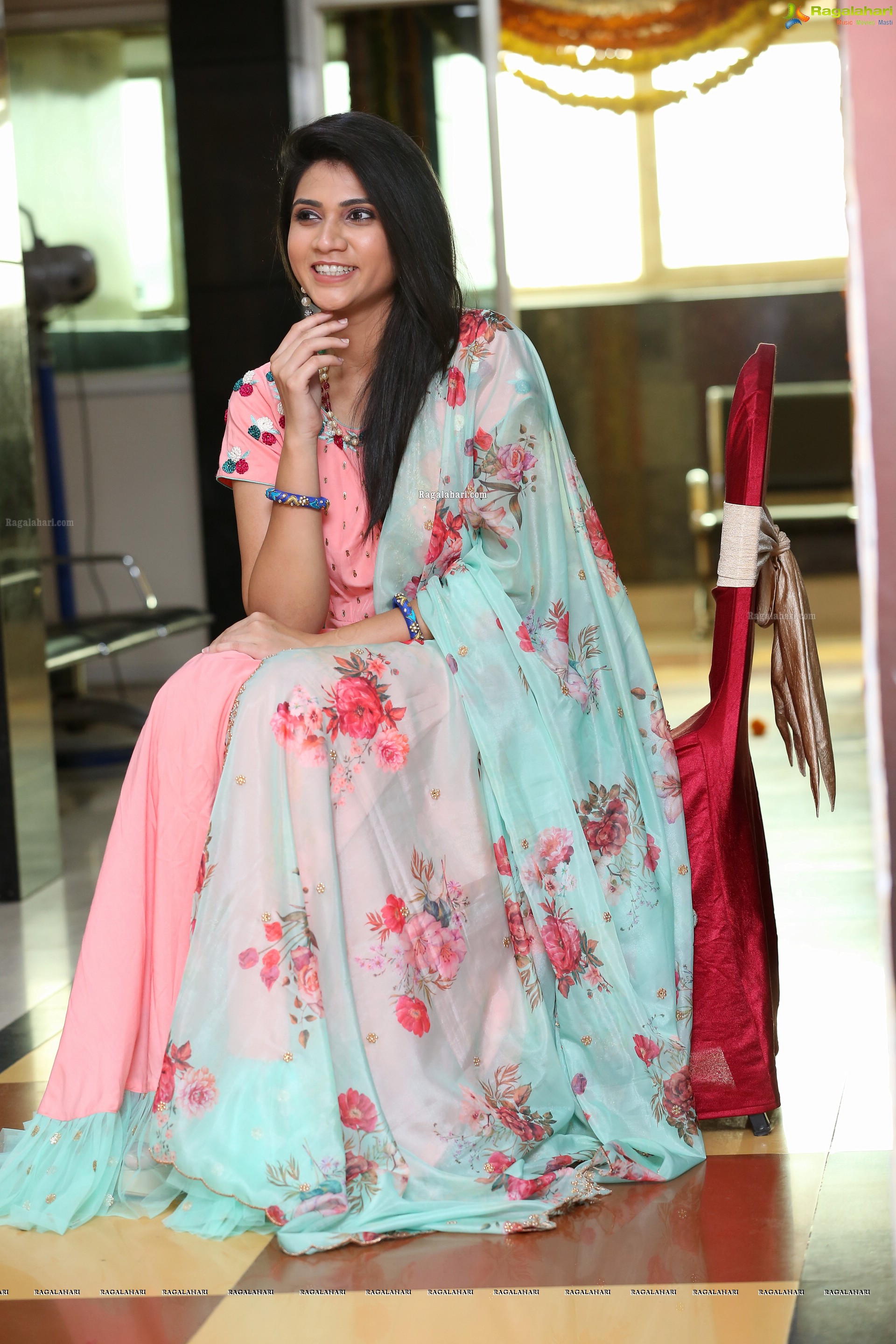 Sandhya Thota @ Suneetha Designer Boutique Exhibiion & Sale - HD Gallery