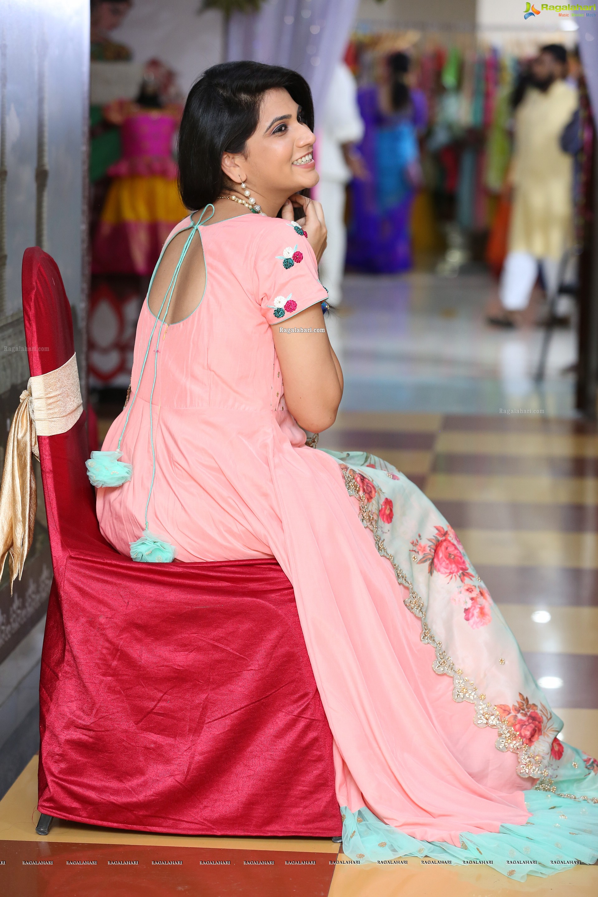 Sandhya Thota @ Suneetha Designer Boutique Exhibiion & Sale - HD Gallery