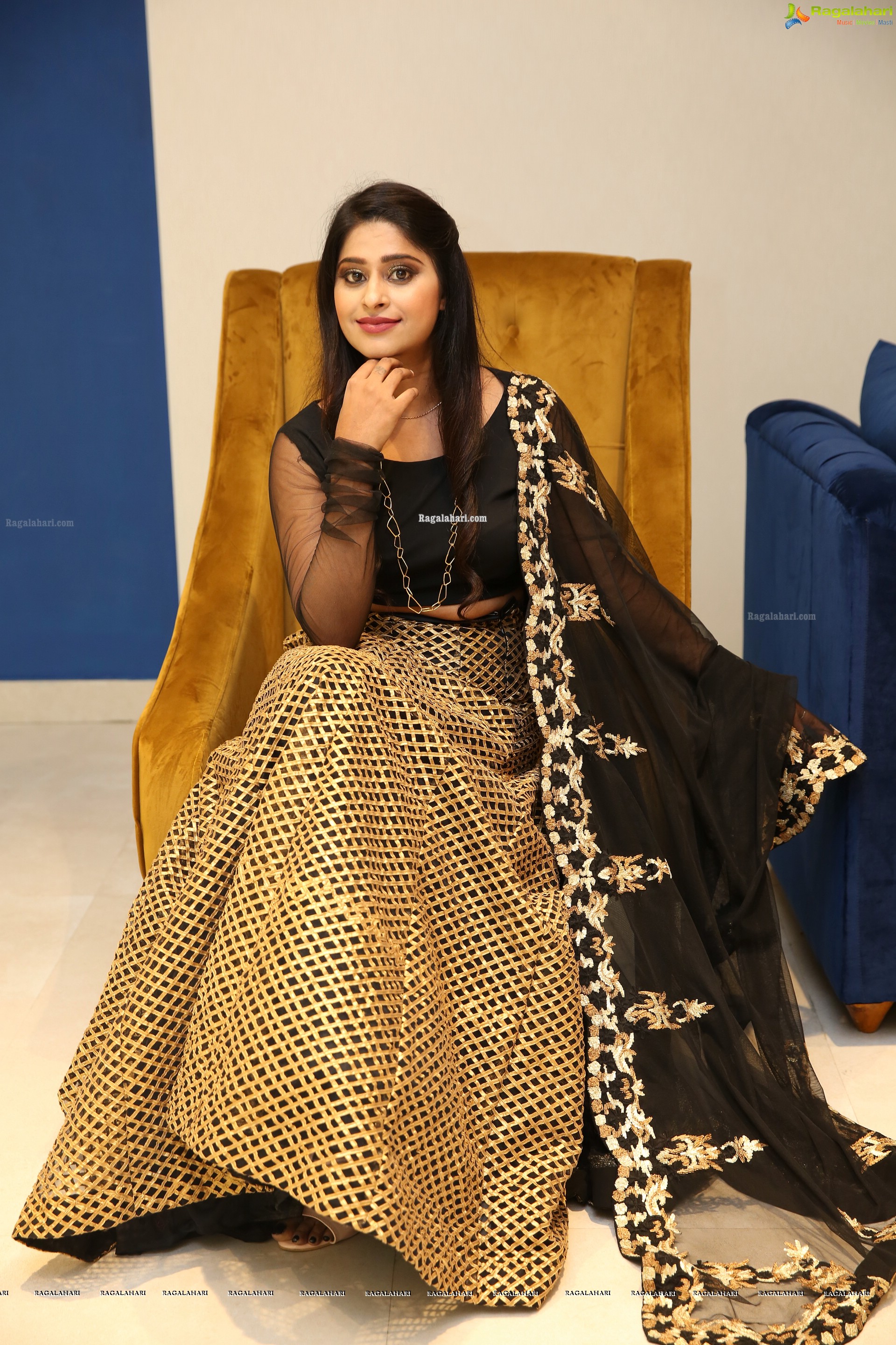 Shravani Varma @ Sarath City Capital Mall Diwali Celebrations 2019 - HD Gallery