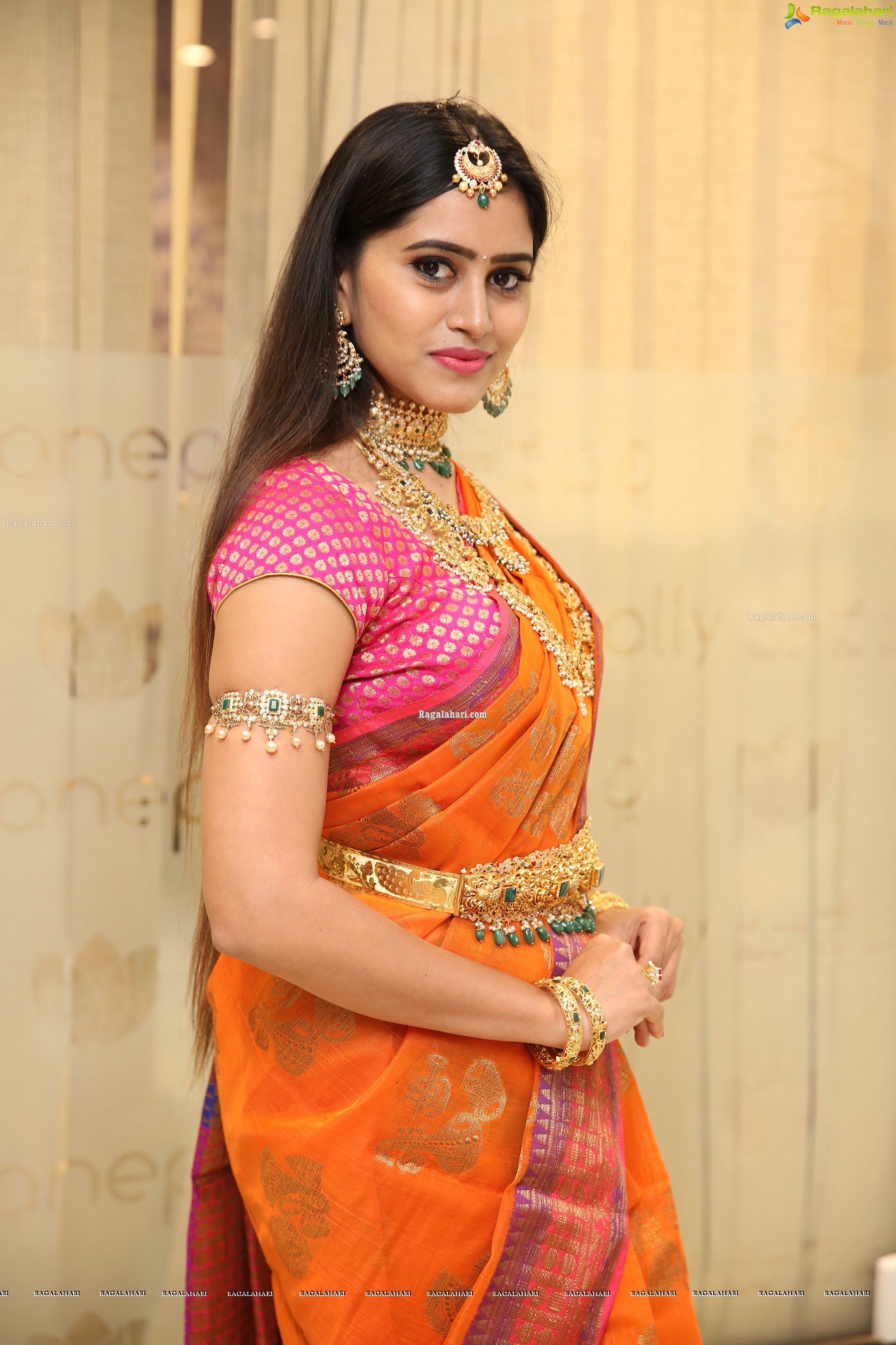 Swathi Kashyap @ Manepally Jewellers Special Diwali Collection Launch - HD Gallery