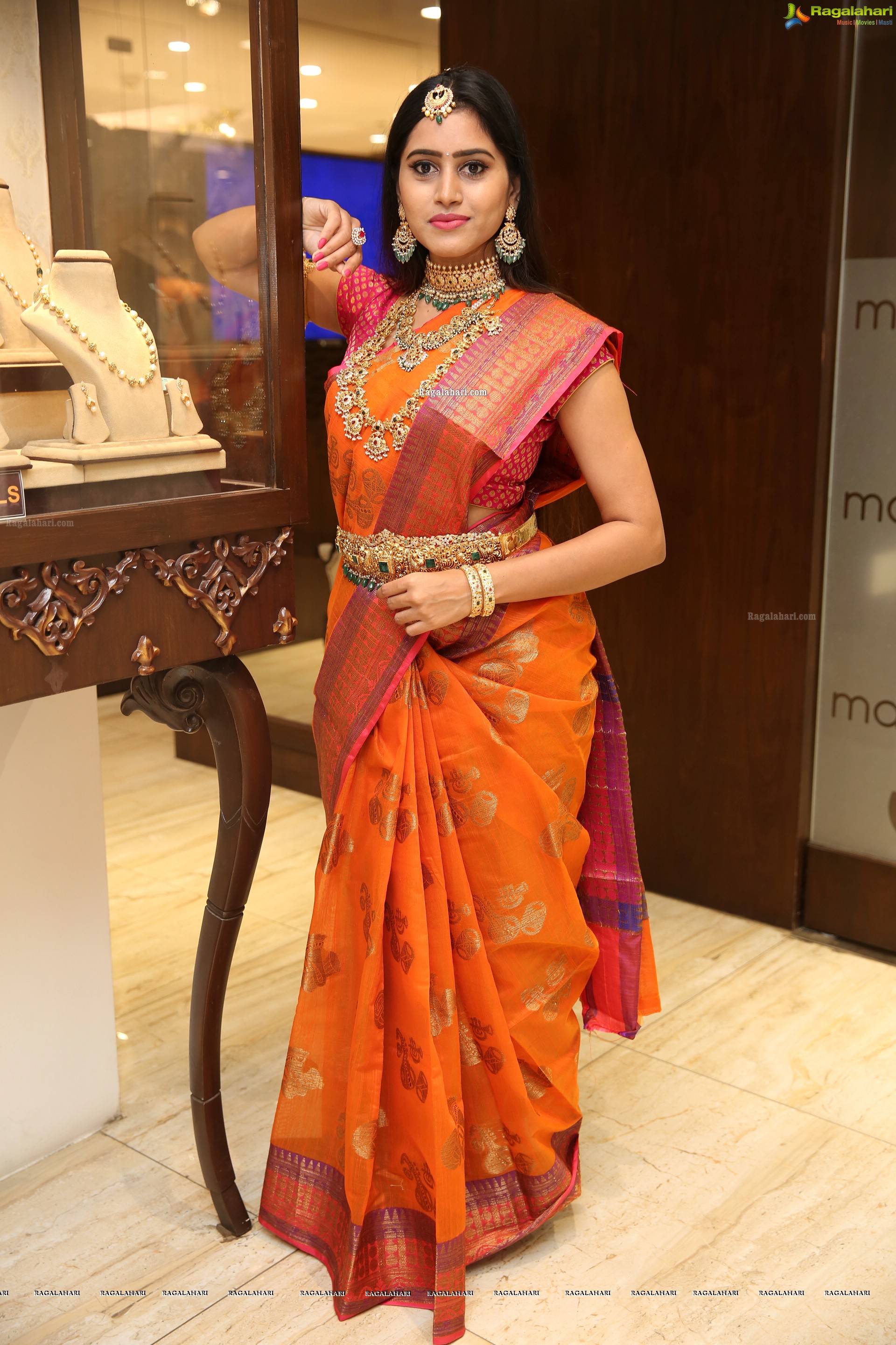 Swathi Kashyap @ Manepally Jewellers Special Diwali Collection Launch - HD Gallery