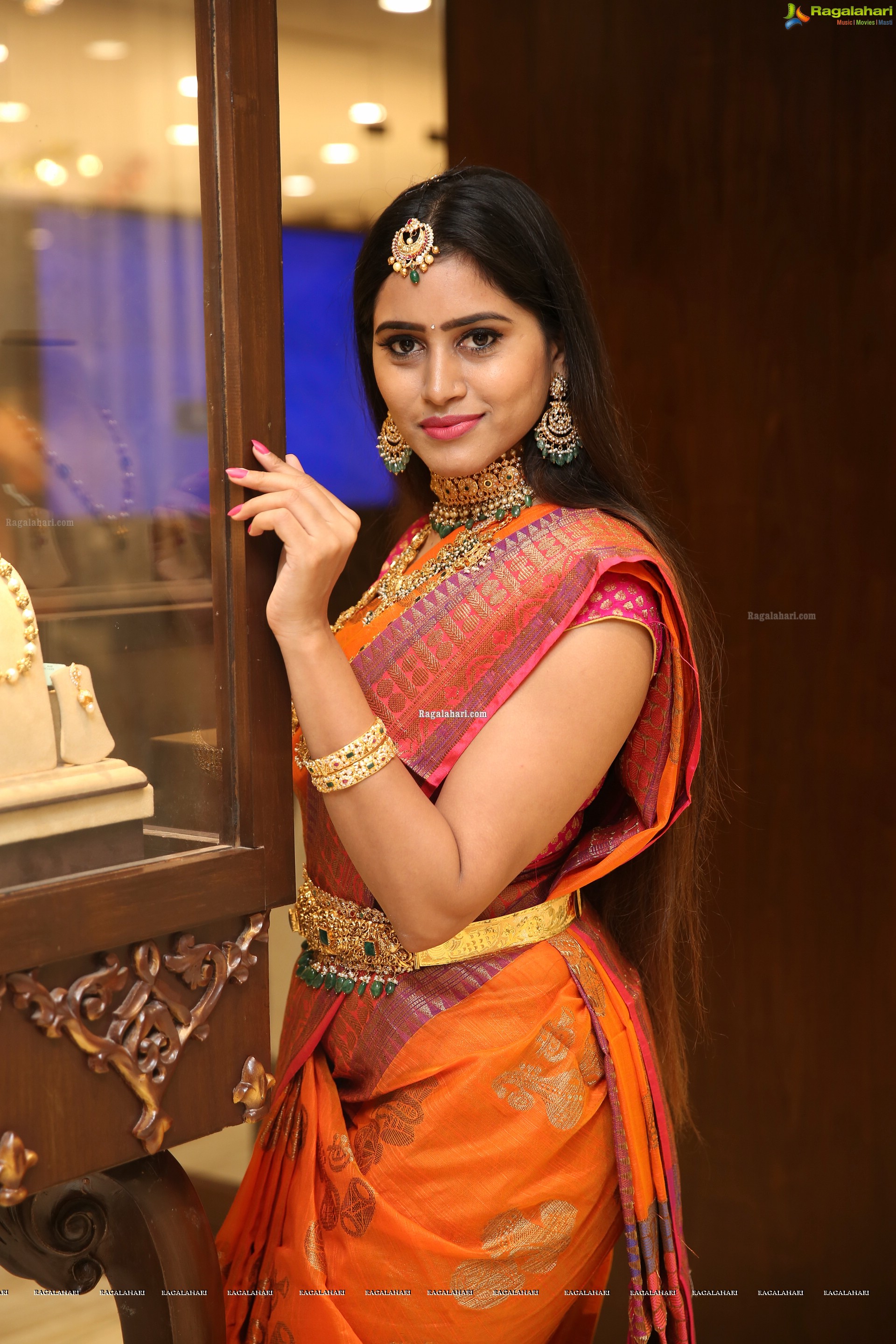 Swathi Kashyap @ Manepally Jewellers Special Diwali Collection Launch - HD Gallery