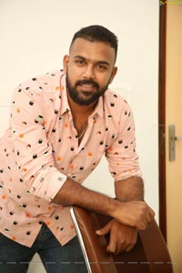 Tharun Bhascker HD Photos