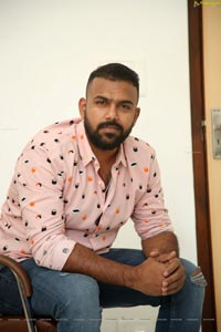 Tharun Bhascker HD Photos