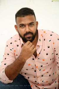 Tharun Bhascker HD Photos