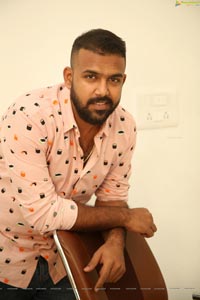 Tharun Bhascker HD Photos