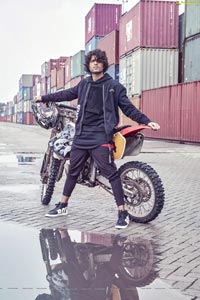 Vijay Deverakonda Latest Photos