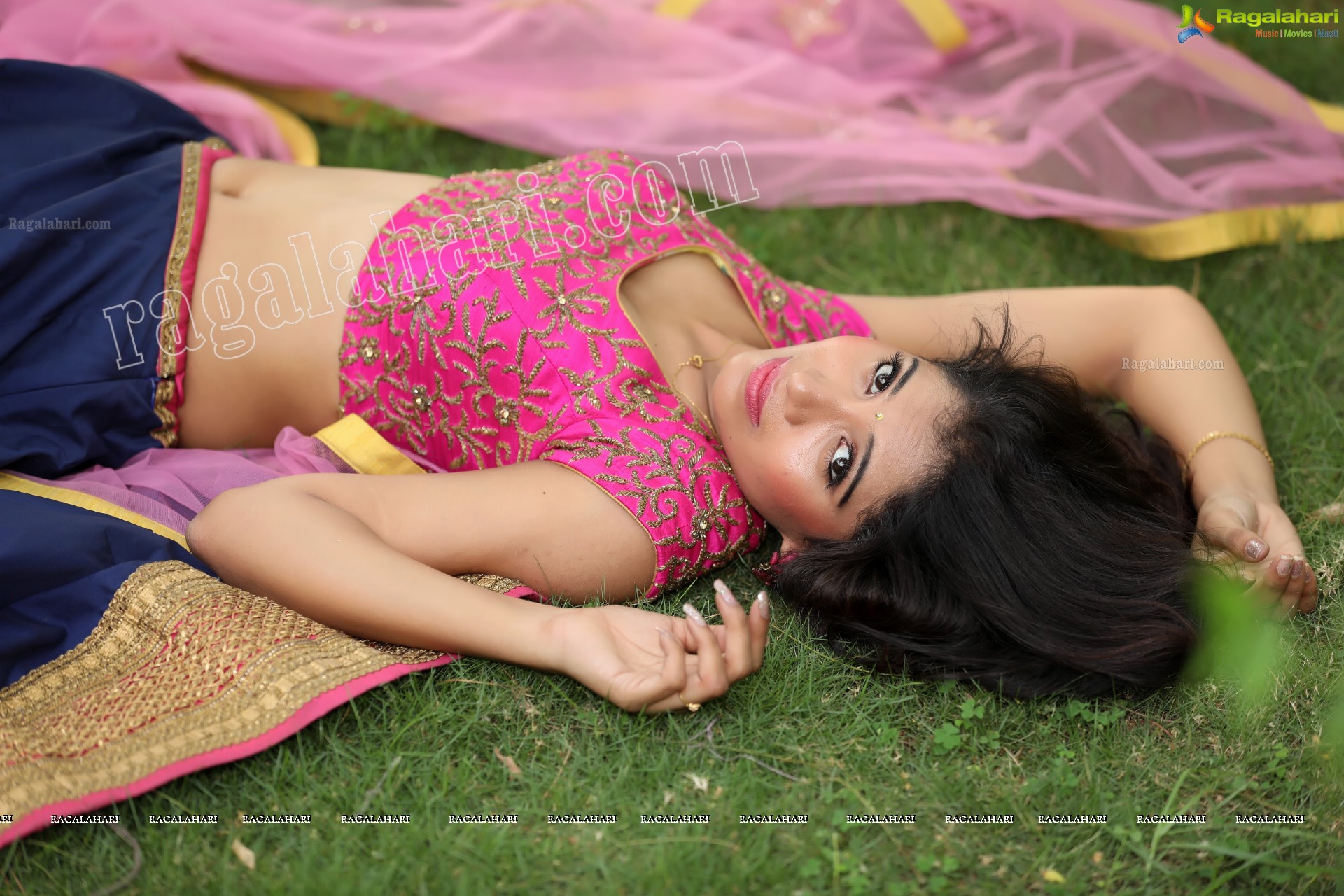 Swetha Mathi (Exclusive Photo Shoot) (High Definition Photos)