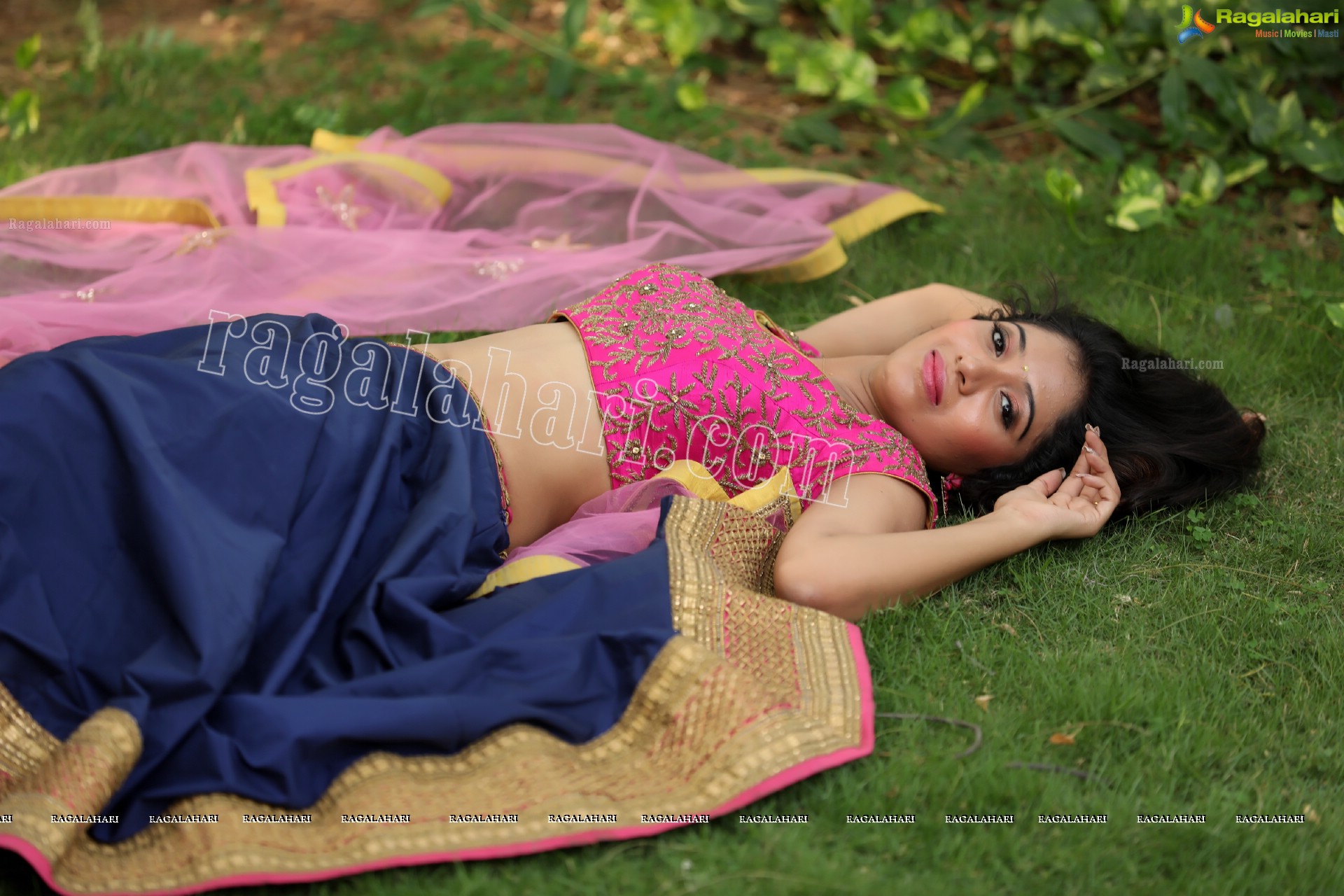 Swetha Mathi (Exclusive Photo Shoot) (High Definition Photos)