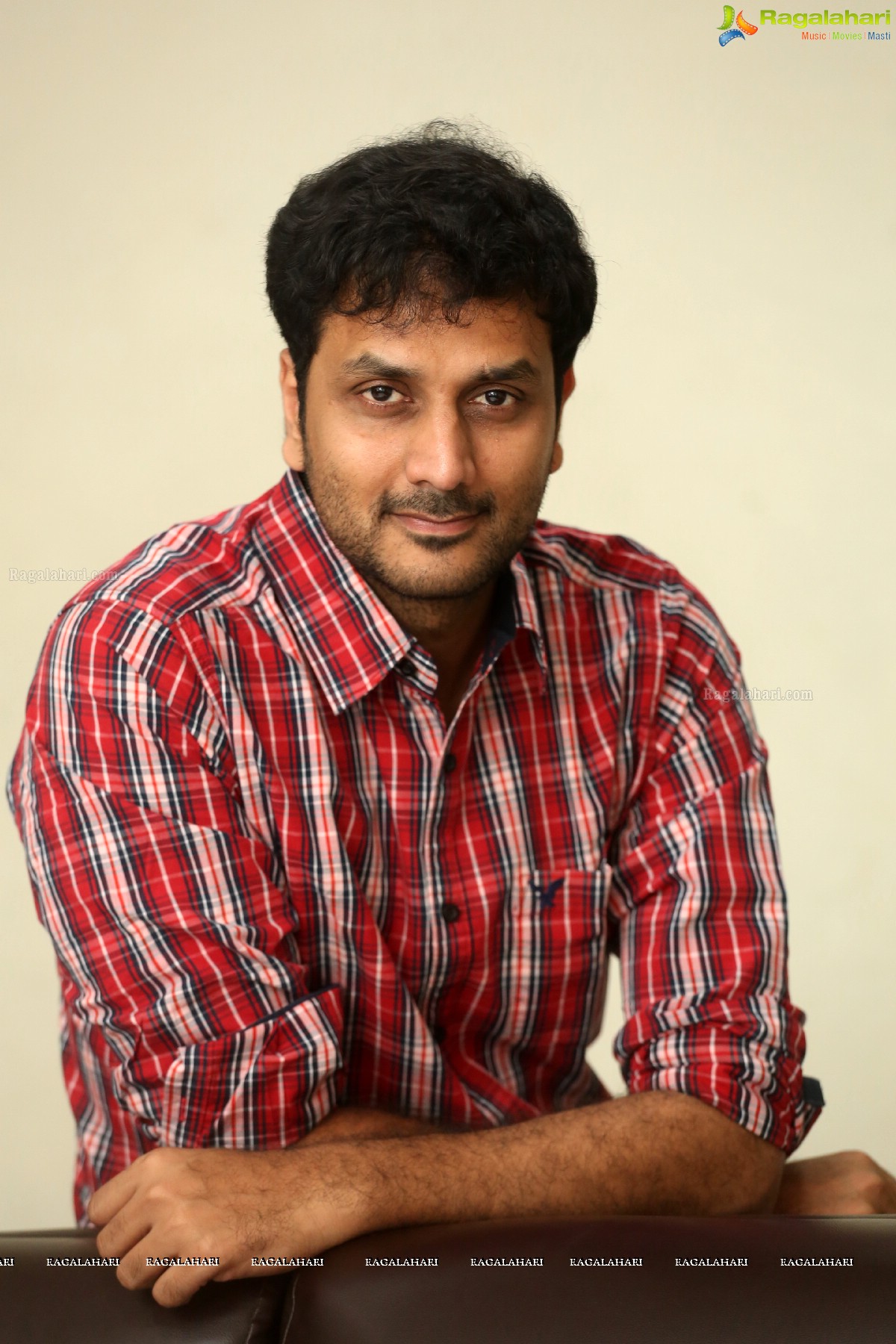 Srinivas Avasarala at Oorantha Anukuntunnaru Interview