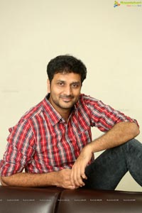 Srinivas Avasarala at Oorantha Anukuntunnaru Interview