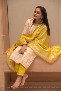 Geetha Bhagat at Orey Bujjiga Pre-Release Event