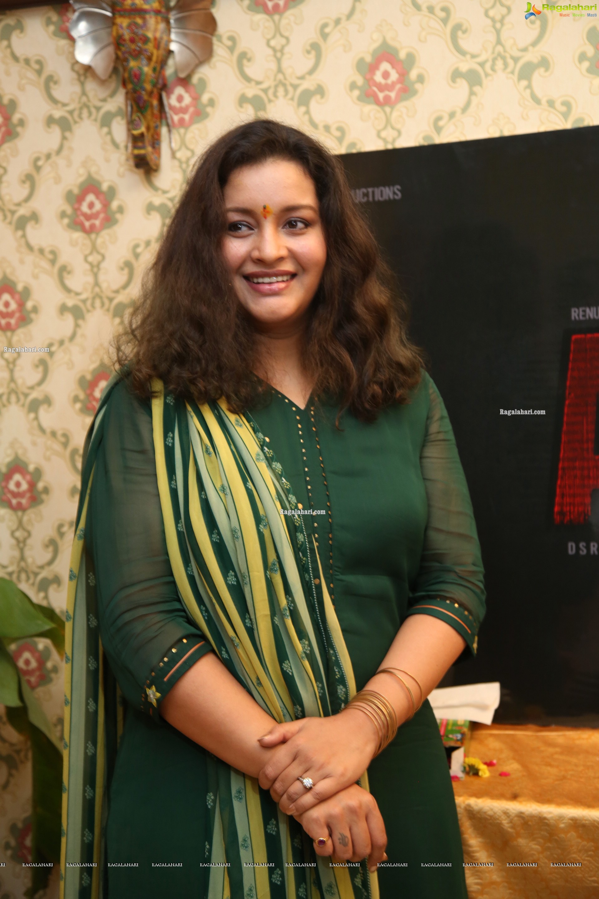 Renu Desai at Aadya Movie Opening, HD Gallery