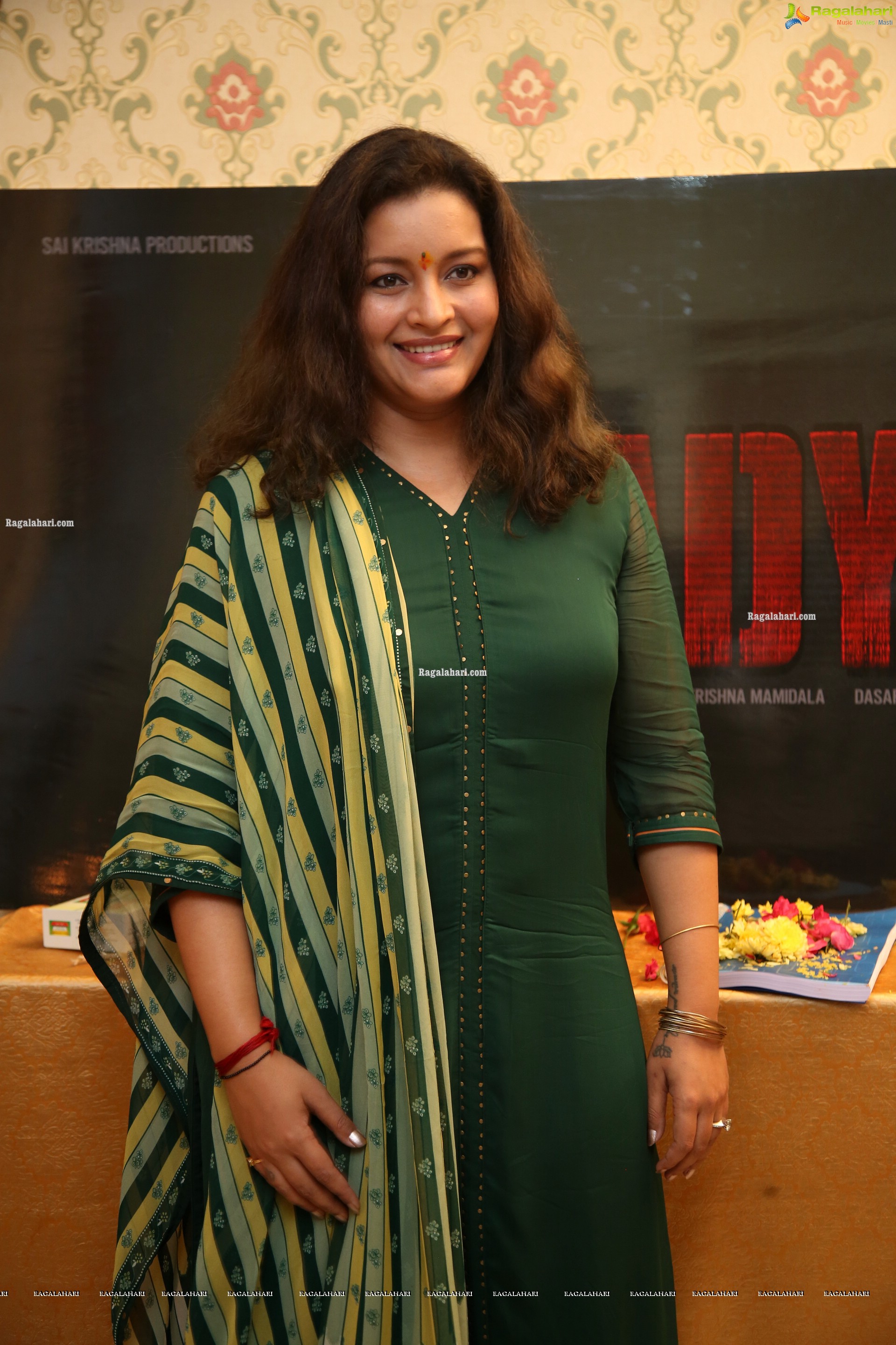 Renu Desai at Aadya Movie Opening, HD Gallery