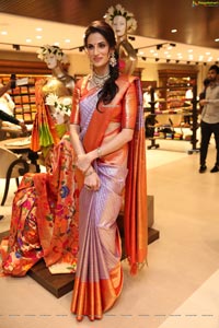 Shilpa Reddy at VRK Heritage New Store Launch