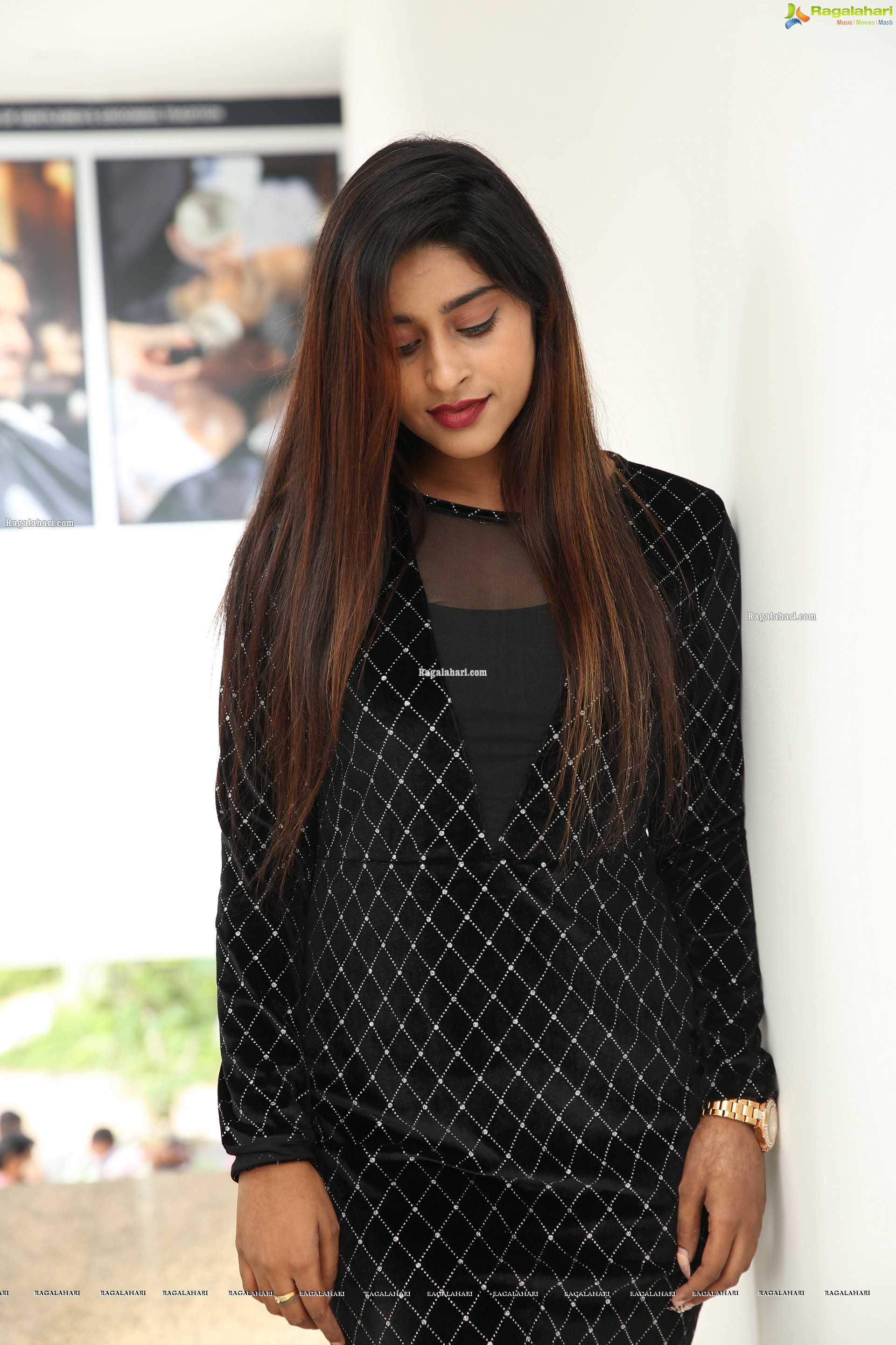 Shravani Varma at Truefitt & Hill Luxury Salon Launch and Fashion Showcase, HD Gallery