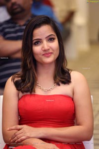 Siri Hanmanth HD Photo gallery