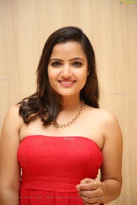 Siri Hanmanth HD Photo gallery