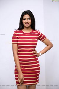 Vakshika Latha at Sutraa Select Grand Curtain Raiser