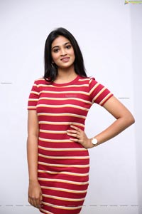 Vakshika Latha at Sutraa Select Grand Curtain Raiser