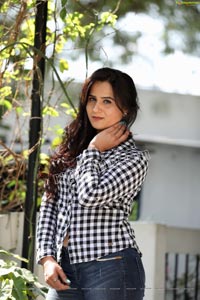 Preyasi Jiggar in Blue Checked Shirt and Jeans