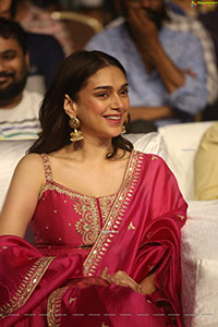 Aditi Rao Hydari at Maha Samudram Movie Pre-Release Event