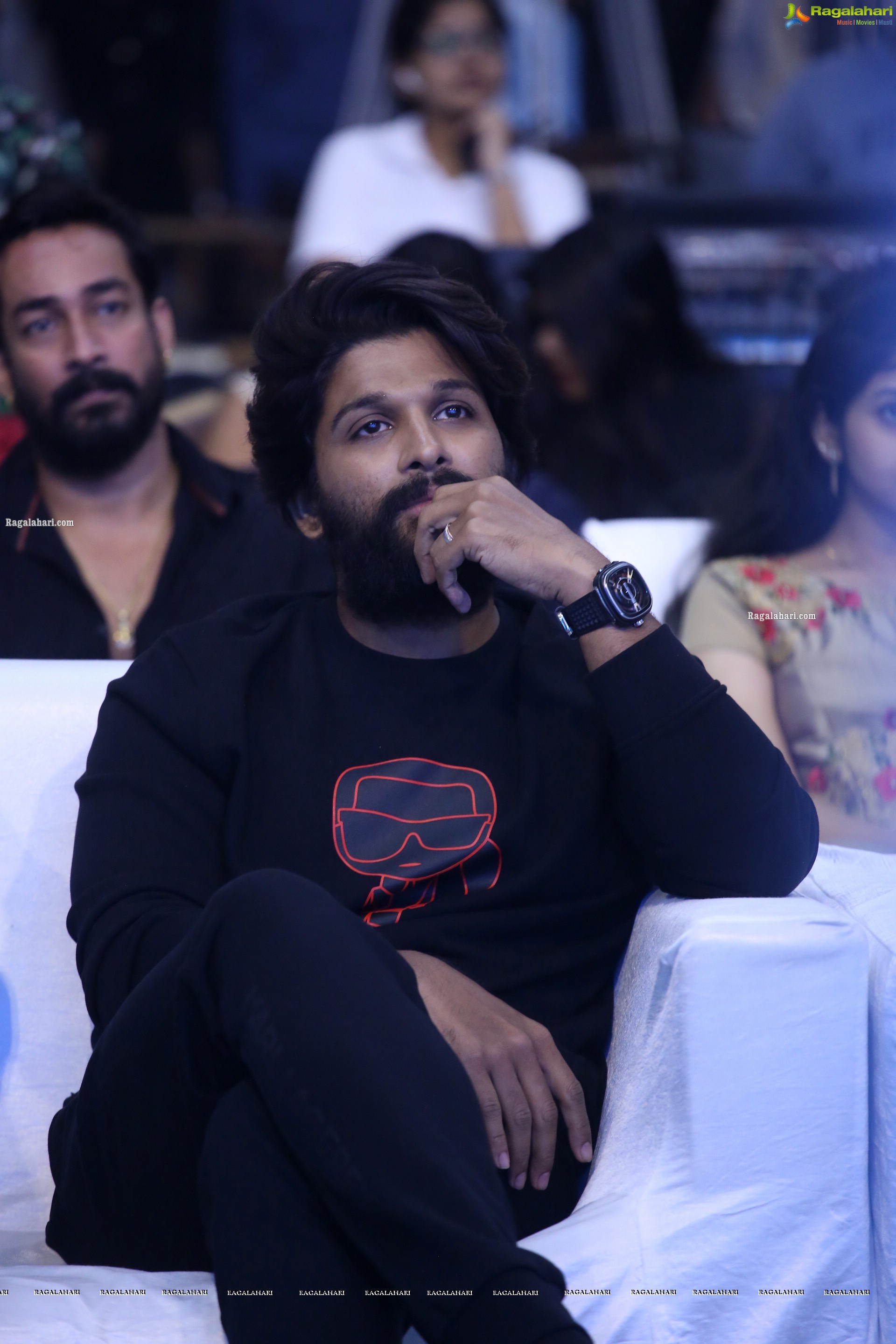 Allu Arjun at Most Eligible Bachelor Movie Success Meet, HD Photo Gallery