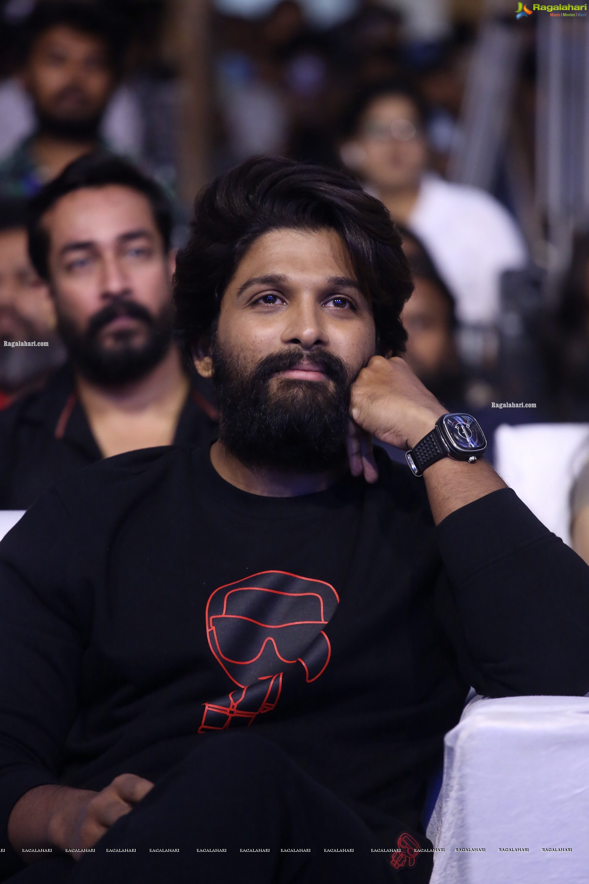 Allu Arjun at Most Eligible Bachelor Movie Success Meet, HD Photo Gallery